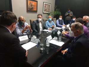 sindicalistas discutem sobre piso mínimo de são paulo
