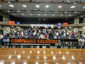 Metalúrgicos aprovam pauta de reivindicações