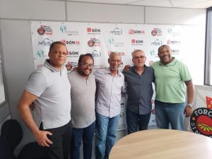 Servidores de Osasco e Jandira visitam Força SP