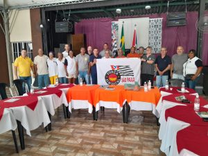 Servidores de Itapecerica da Serra filiam-se à Força