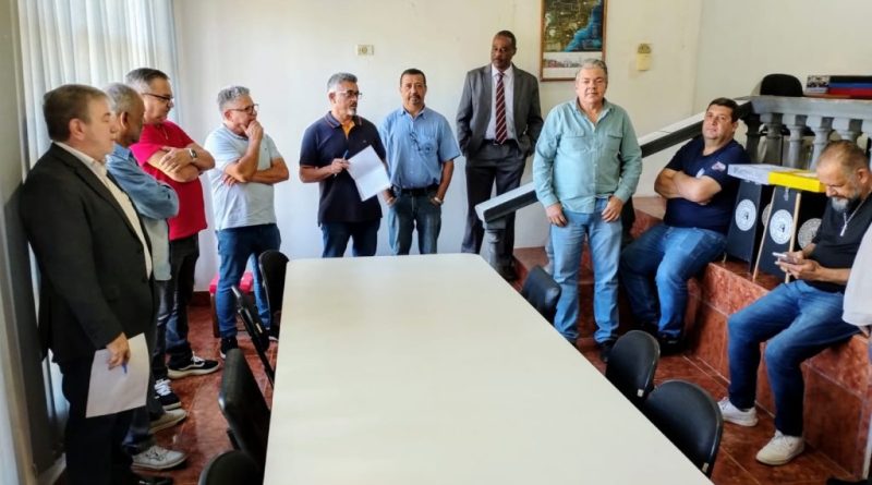 Químicos de Ipaussú reelegem José Carlos