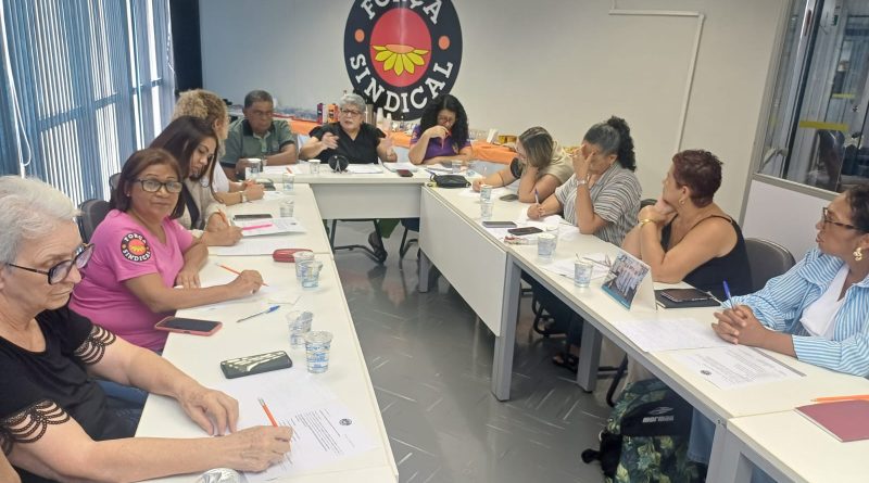 Mulheres da Força defendem fim da violência e da escala 6×1