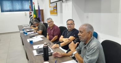Seminário farmacêutico abre negociações coletivas de 2026