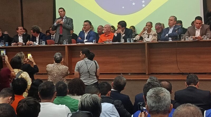 Debate sobre escala 6×1 mobiliza trabalhadores em SP