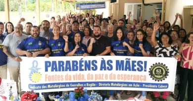 Metalúrgicos de Guarulhos homenageiam mães com confraternização