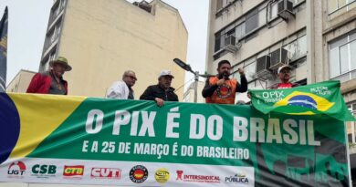 Centrais defendem PIX, empregos e soberania na 25 de Março