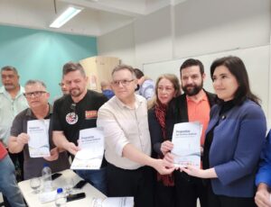 Sindicalistas apresentam pautas a Simone Tebet em São Paulo