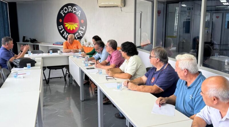 FETIASP rejeita proposta patronal na negociação do setor de óleo FETIASP rejeita proposta patronal na negociação do setor de óleo